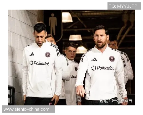 2025年全球身价最高前十名足球明星盘点与分析