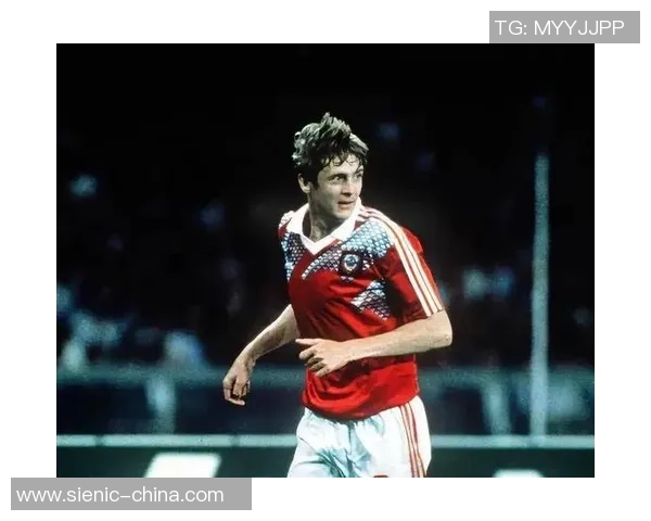 从锋线霸主到发福球星 这些曾经的足球天才如今的身形变迁